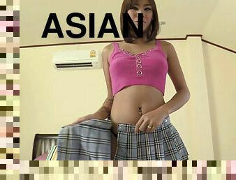 Super cute Thai Collegegirl wants to get pregnant