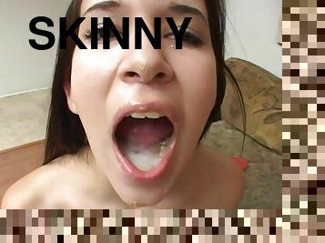 Messy fucking between a fat guy and skinny hottie Jennifer Loves Spluey