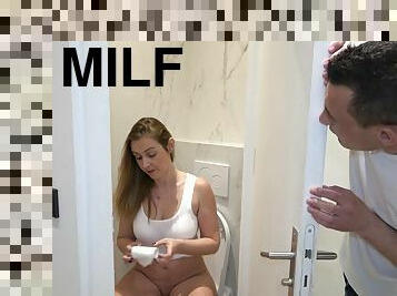 Horny MILF with big natural tits getting slammed - Melany Paris
