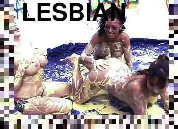 Kerry Louise Threeway Lesbian Make Out