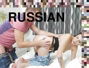 Rough fucking on the bed with a Russian babe - Verona Sky