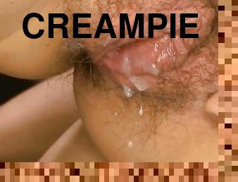 Hardcore fucking in closeup ends with a creampie for Renona Kanzaki