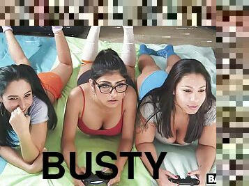 Gamer Girls having fun - foursome cock sharing with young American teens