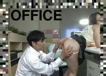 Dicking in the office with slutty Japanese babe Misuzu Sayuki