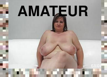 grosse, amateur, mature, maman, casting, belle-femme-ronde, point-de-vue, première-fois, bite