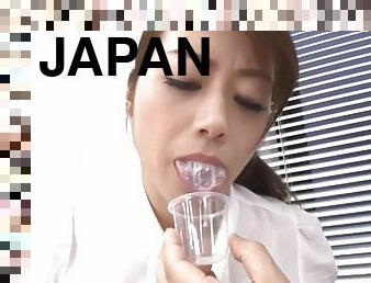 Cum loving Japanese chick Maki Hokujo enjoys giving a sloppy BJ
