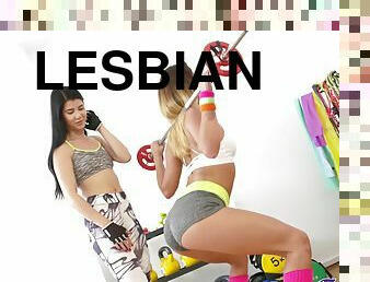 Gym is the best place for amazing lesbian sex for these hotties