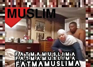 Muslim woman fucking at home