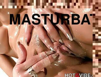 Watch me make my pussy squirt in the shower