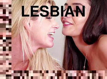 lesbiete, indijas-meitenes, trijatā, blondīne, apakšveļa, fantāzija