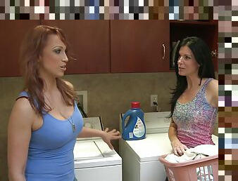 India Summer and Nicki Hunter get naked to wash their clothes