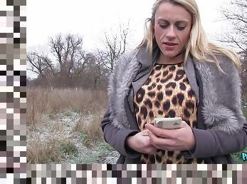 Fat cock for cum thirsty blonde slut Brittany Bardot in the outdoors