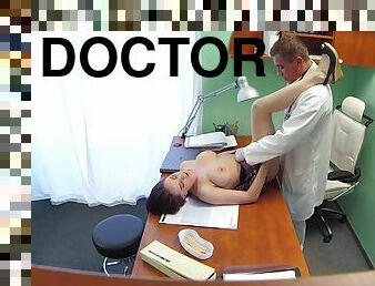 Brunette Anabelle Sonic gets naked and fucked in the doctor's office