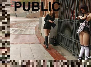 fisting, en-plein-air, public, bdsm, cam, sexe-de-groupe, voyeur, rousse, culotte, fétiche