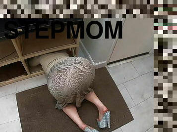 Stepmom's ass