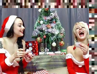 Festive fun with Brits April and Alessa