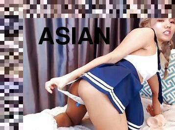Horny Asian Babe Adorable Naughty Cam Show