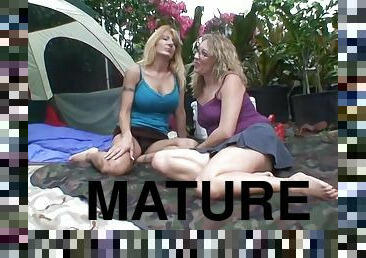 mature blondes definitely know how to please their sexual needs together