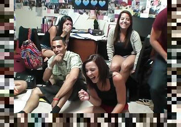 Bailey Rossi and Ella Woods share cock at a college dorm orgy