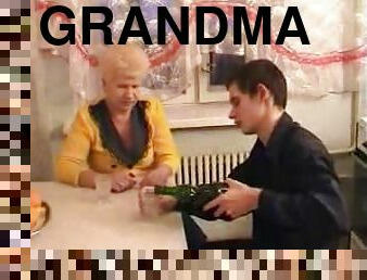 Horny grandma spreads her legs for a fellow's hard prick