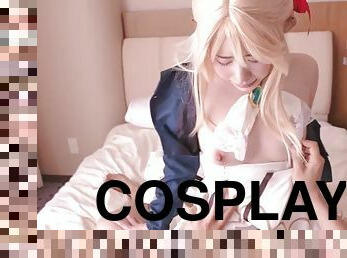 Cosplay bully his sword