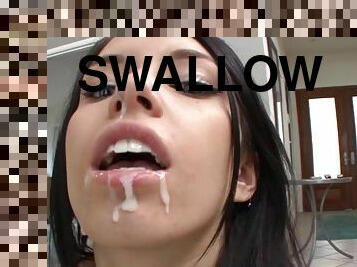 Dude fills up Callie Cyprus's mouth with jizz after fucking her