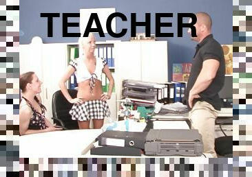 Two slutty teens are pleasing their teacher passionately