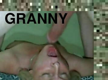Granny woman delivers an exciting mouth fuck to her partner's dick
