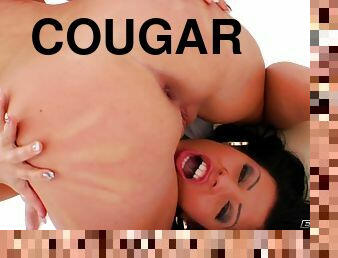 Cougars with nice asses give a guy a double blowjob then ride him