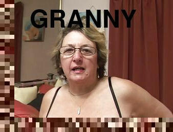 Saucy bespectacled granny enjoys pleasuring her wet snatch