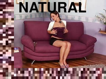 Chick With Nice Tits Masturbates On Couch