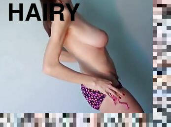 Hot body bikini girl likes showing off her pussy hair