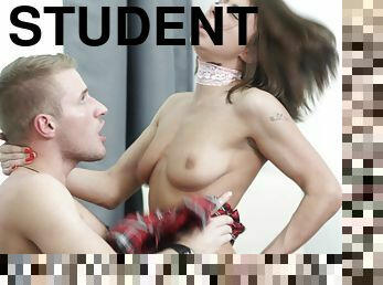 Nerdy student wants to learn how to give the perfect blowjob