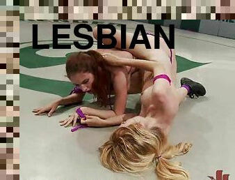 Sexy Lesbians Wrestlers Gag On A Strapon