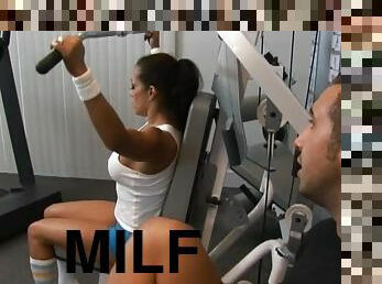 Breath Taking Milf Francesca Le Goes To The Gym To Fuck Her Trainer