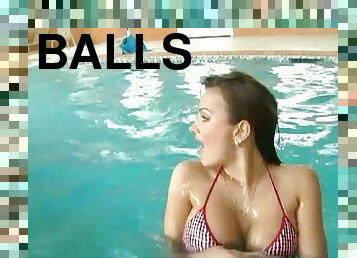 Madison Scott and Nika Noire Have Fun Volleying Balls in the Pool