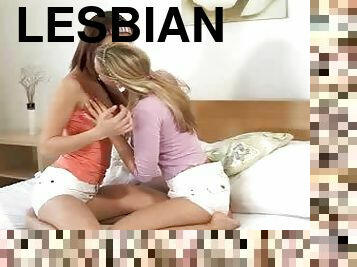 Sexy Lesbian Teens Make Each Other Come with Their Sex Toy