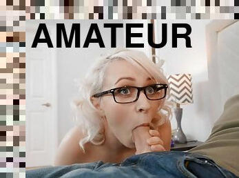 asiatique, baignade, gros-nichons, tricherie, levrette, lunettes, masturbation, chatte-pussy, giclée, amateur