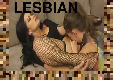 Lesbian Servant Licks