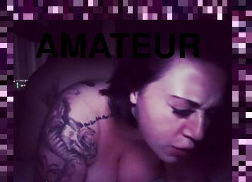 gros-nichons, amateur, ejaculation-sur-le-corps, belle-femme-ronde, point-de-vue, brunette, tatouage