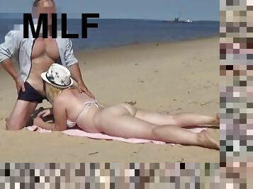 en-plein-air, public, amateur, fellation, milf, compilation, cam, plage, voyeur, belle