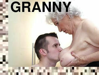 Granny blows the dick and fucks like she's 19 again