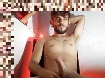 SOLOBOY ( FLAKAEL) NOVINHO ADORA BATER UMA SENSUAL COM SUA PIROCA ROSA