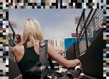 Paige Spiranac Takes Golf to The Streets