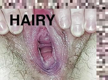clitoris, karvainen, masturbaatio, pillu-pussy, vaimo, amatööri, kypsä, milf, kotitekoinen, sormettaminen