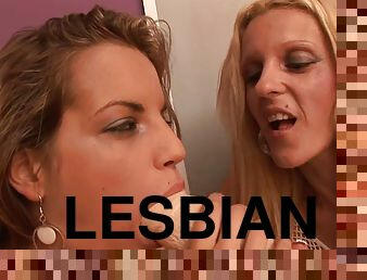 Horny, hot lesbians gets filled with gigantic strapon dildos