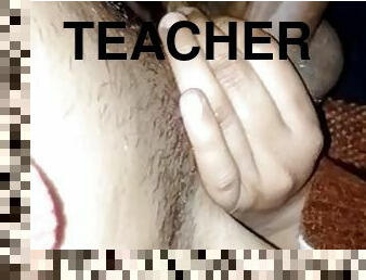 Enjoy with teacher Lahori Desi in Urdu, sucking hard sex, aj bukhat bura chuda merie teacher Nai