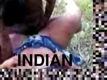 Indian slut gets a good fuck in the woods