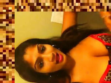 Super hot Indian chick i wanna marry