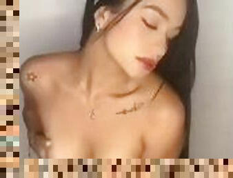 Slutty Latina Tiktok famous girl gets leaked ????